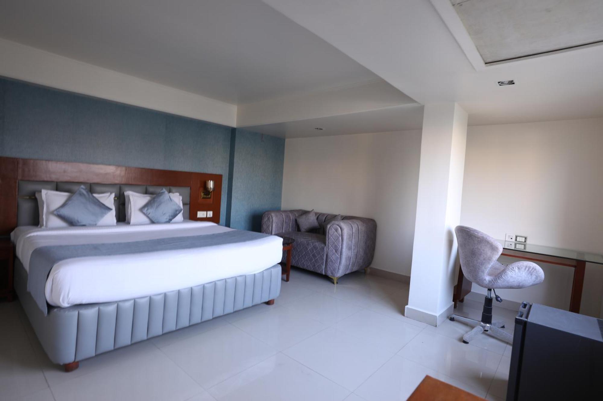 Eastin Hotels Hyderabad Eksteriør bilde