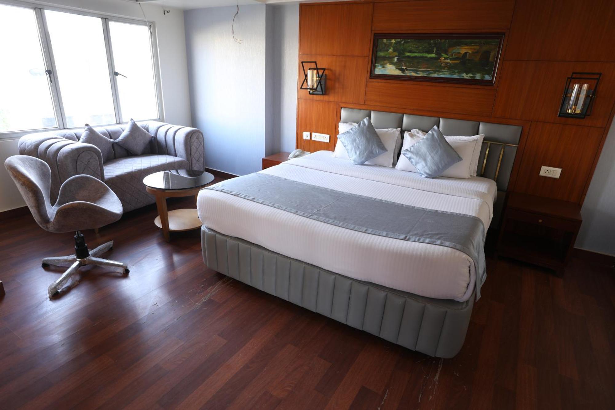 Eastin Hotels Hyderabad Eksteriør bilde